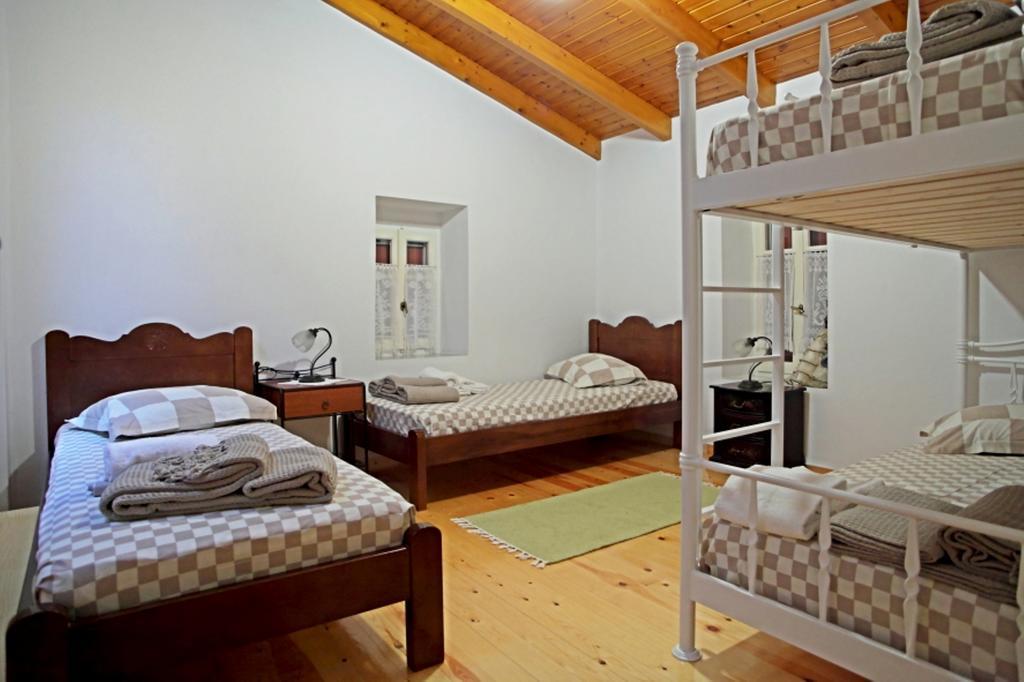 Menelia Cottage Platístoma Habitación foto