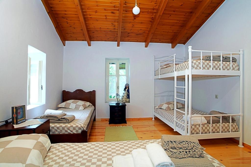 Menelia Cottage Platístoma Habitación foto